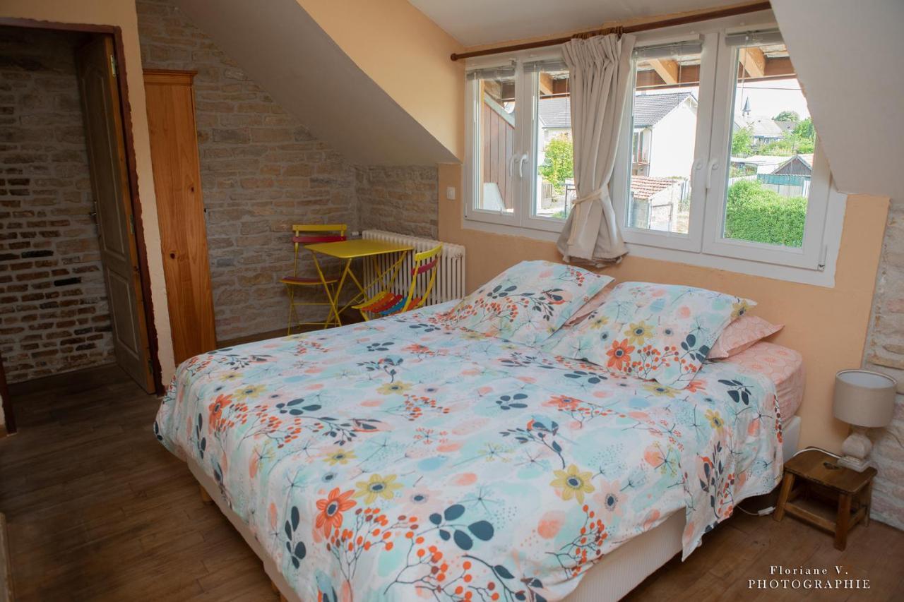 Labergement-Foigney Aux Mesanges Bed & Breakfast エクステリア 写真