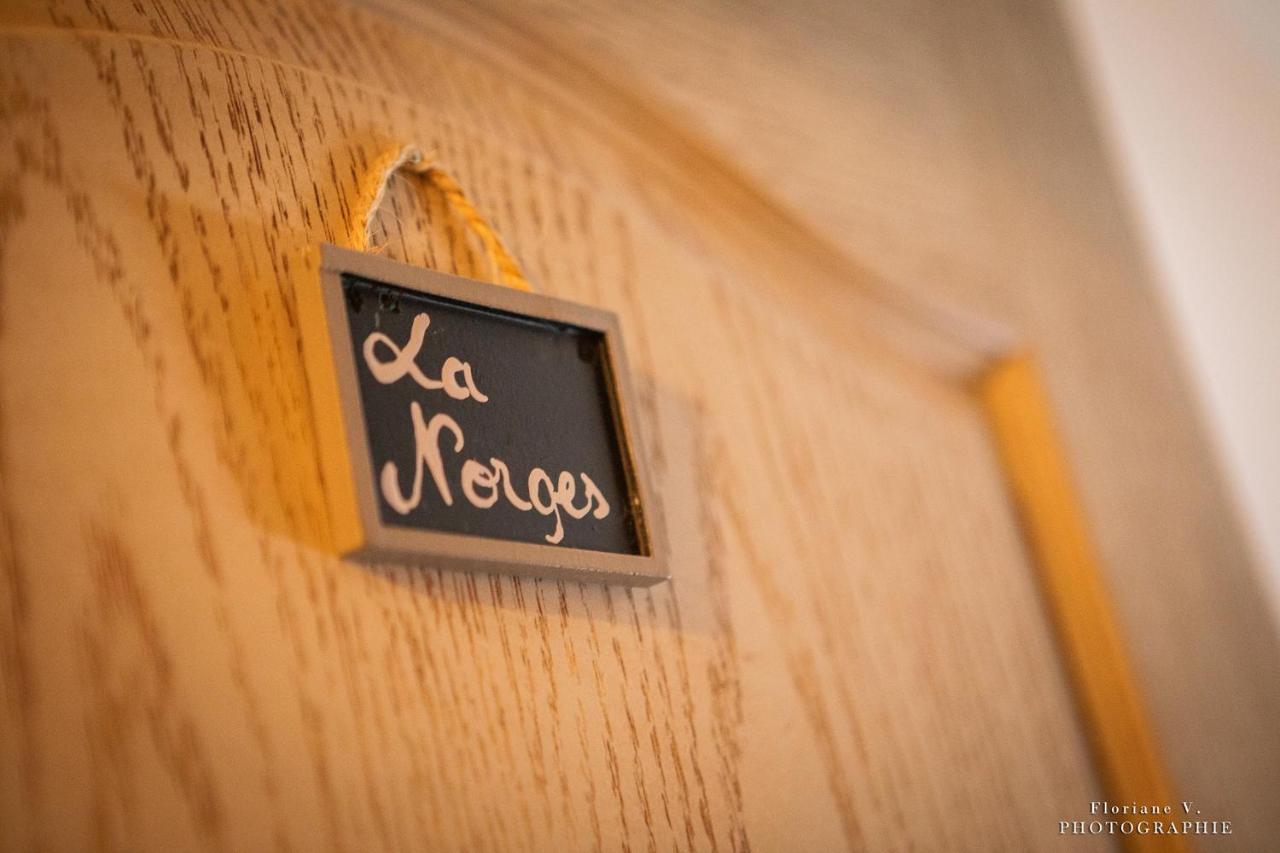 Labergement-Foigney Aux Mesanges Bed & Breakfast エクステリア 写真